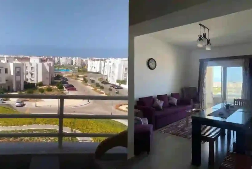 شاليه بروف للبيع بالفرش والتكيفات فى امواج الساحل الشمالي